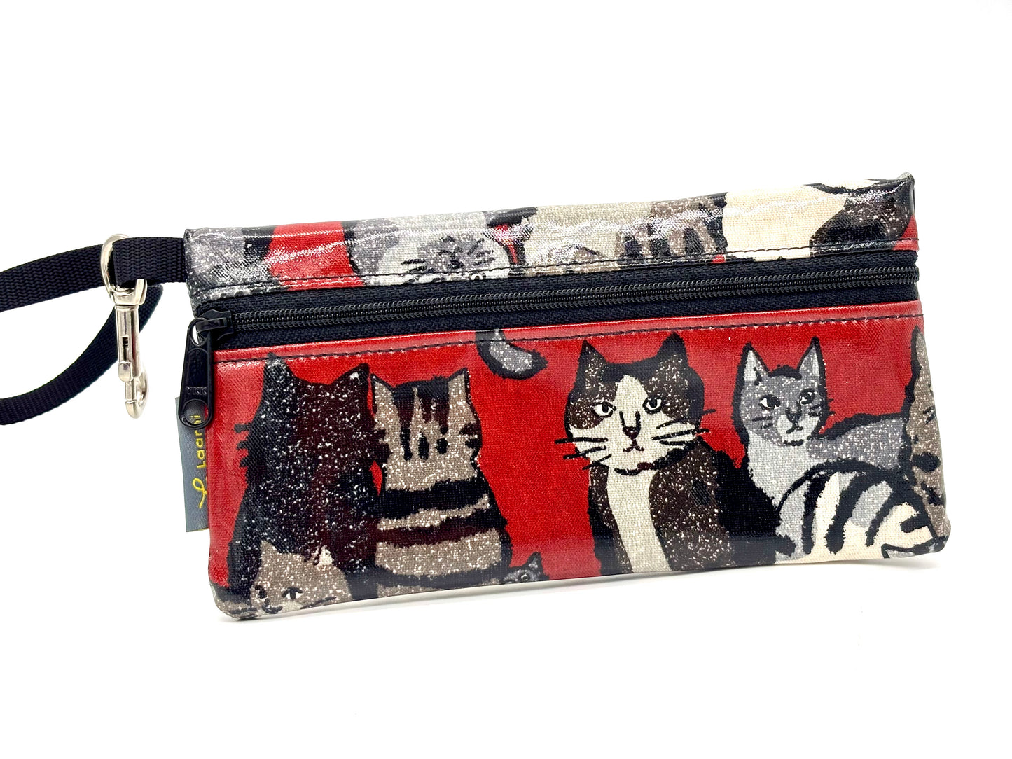 Large Wristlet in Smart Cats in Red