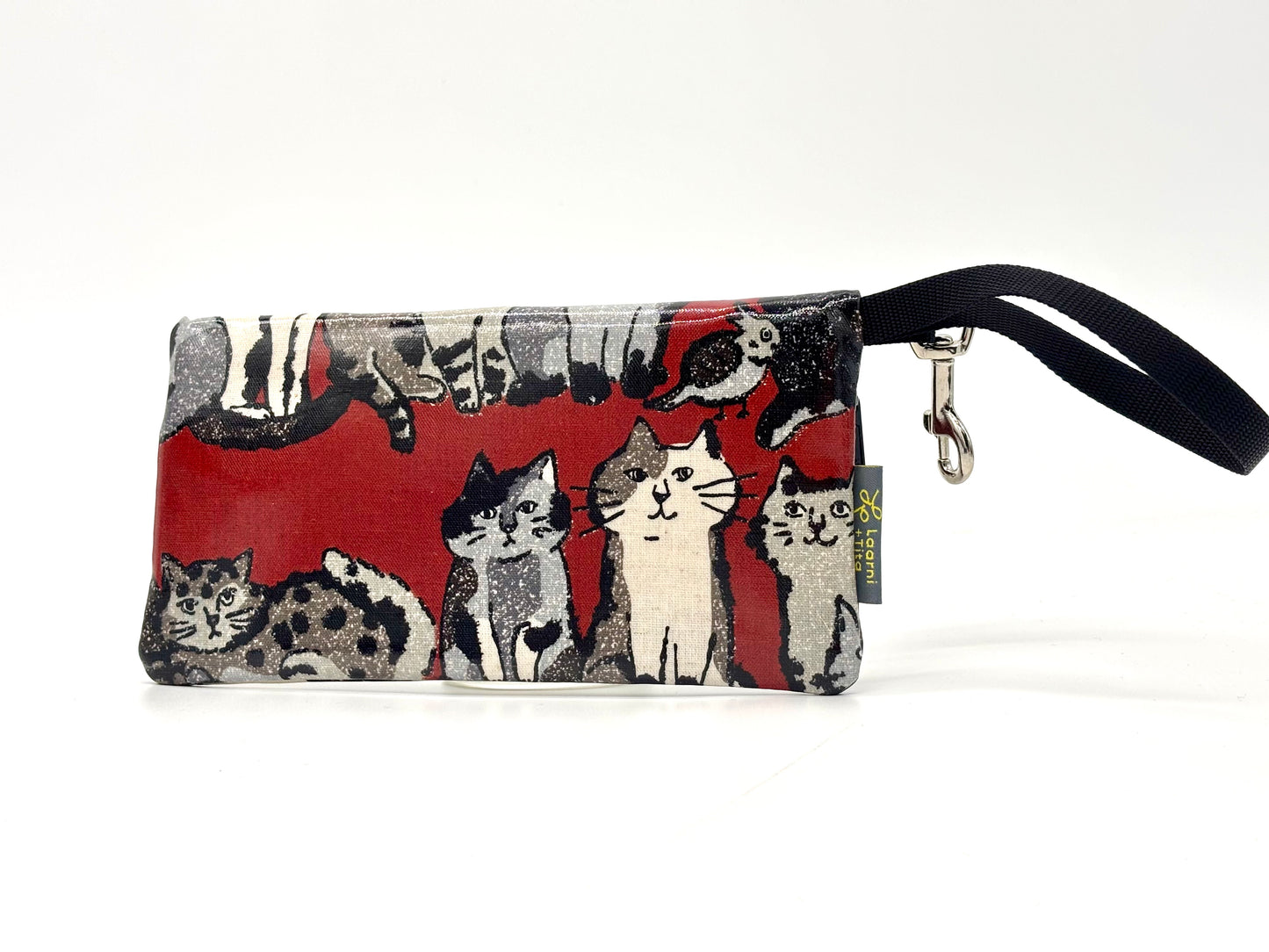 Large Wristlet in Smart Cats in Red