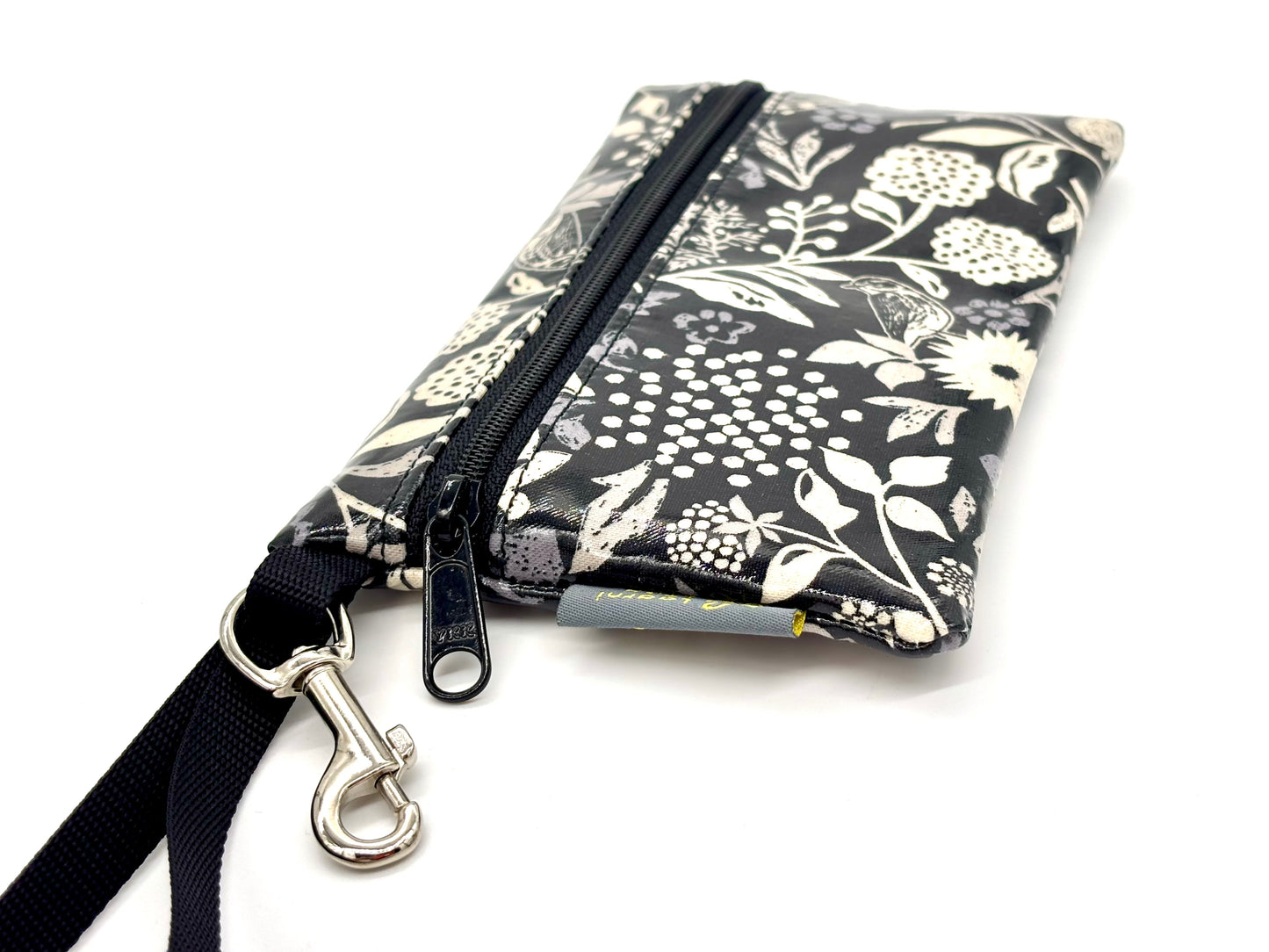 Medium Wristlet in Hidden Birds on Black