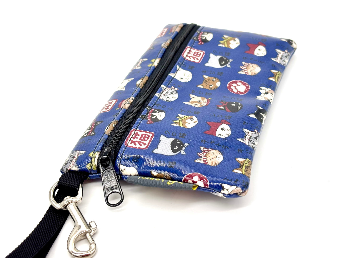 Medium Wristlet in Japanese Cats