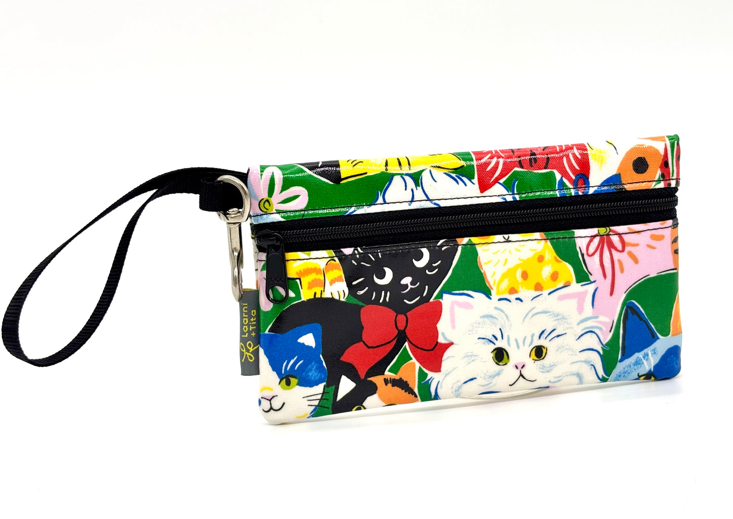 Medium Wristlet in Multi Cats Green