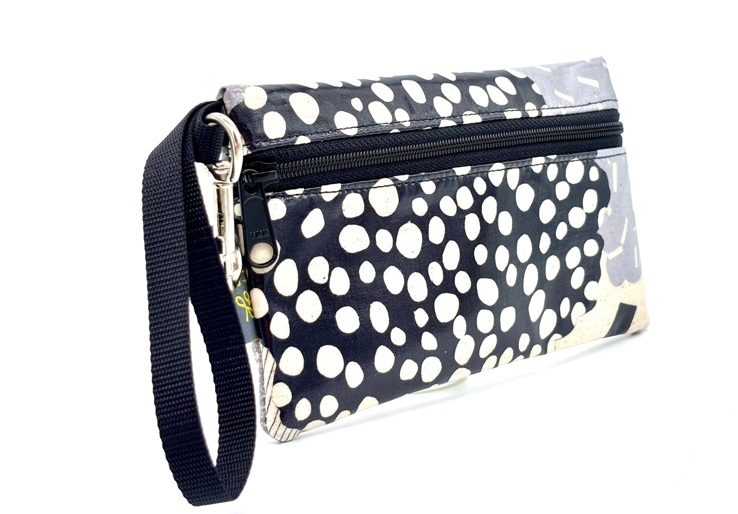 Medium Wristlet in Mostly Black & Gray