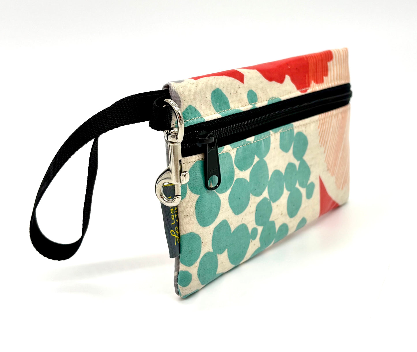 Medium Wristlet in Mostly Red