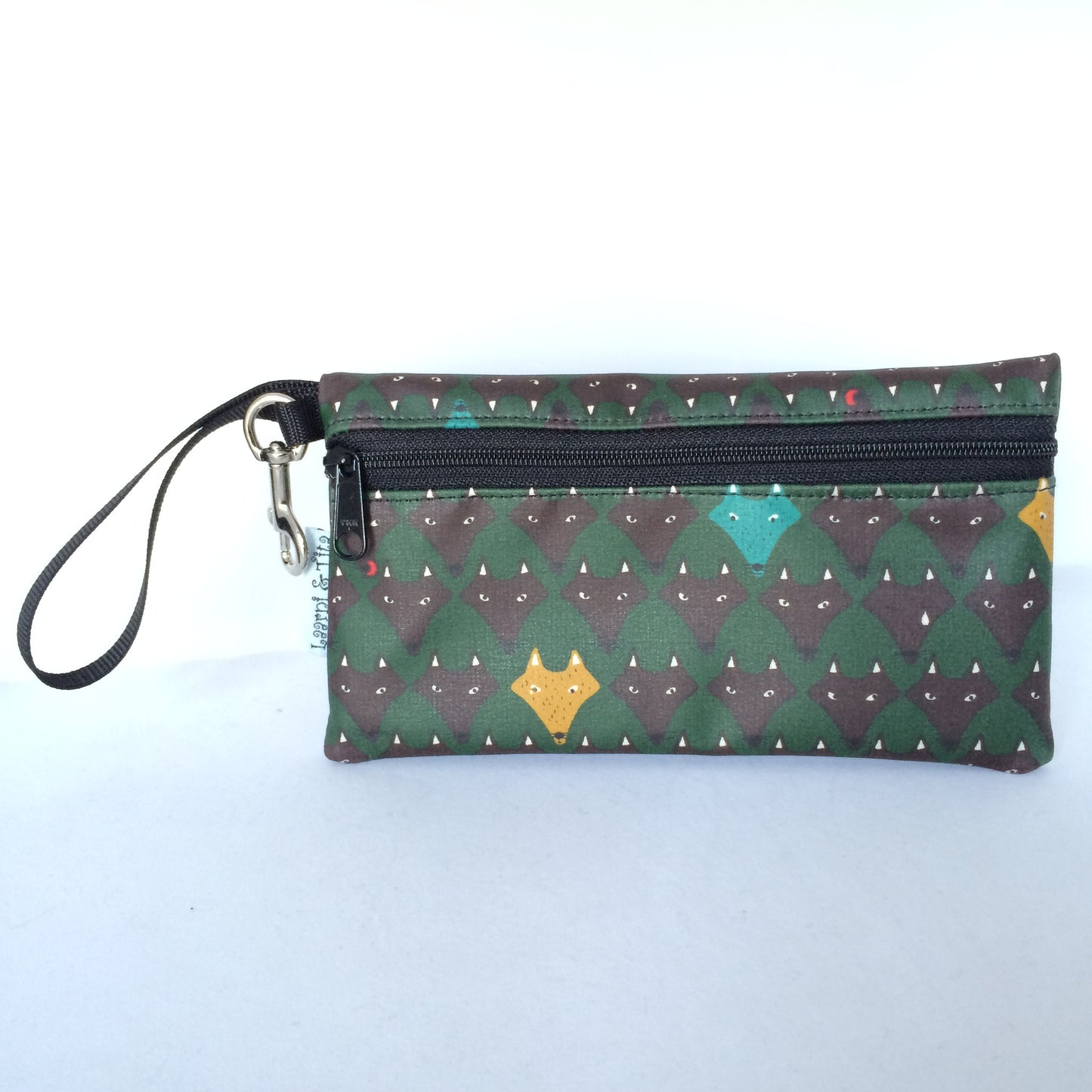 Large Wristlet in Green Fox/Wolf