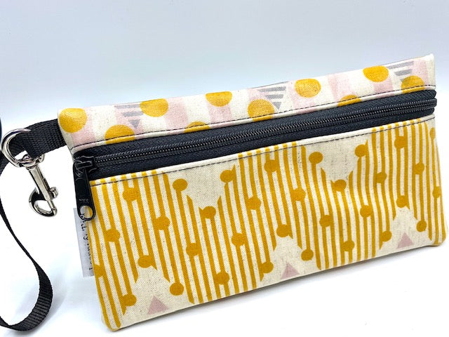 Large Wristlet in Chevron Dots