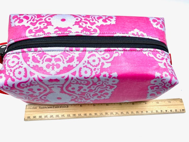 Box Pouch in Pink Lace Overlay