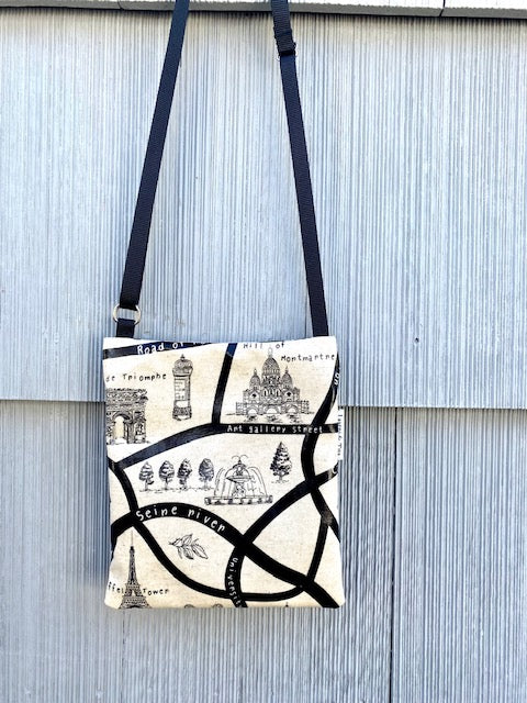 Small Travel Purse in Streets of Paris