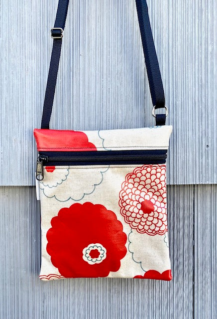 Small Travel Purse in Red Flowers