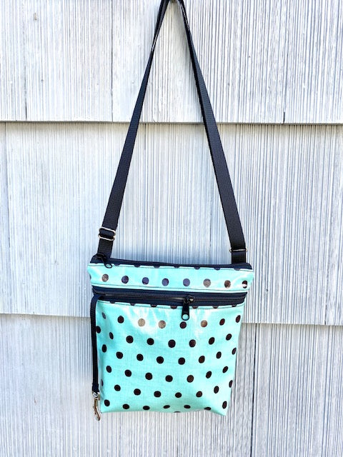 Medium Travel Purse in Teal polka dot