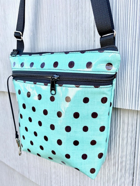 Medium Travel Purse in Teal polka dot