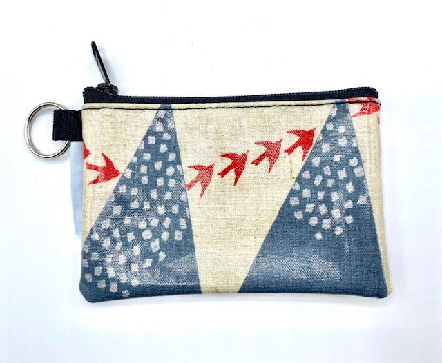 Coin Purse in Birds in Flight-gray