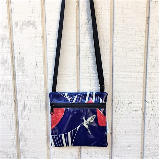 Small Travel Purse in bird in red & blue