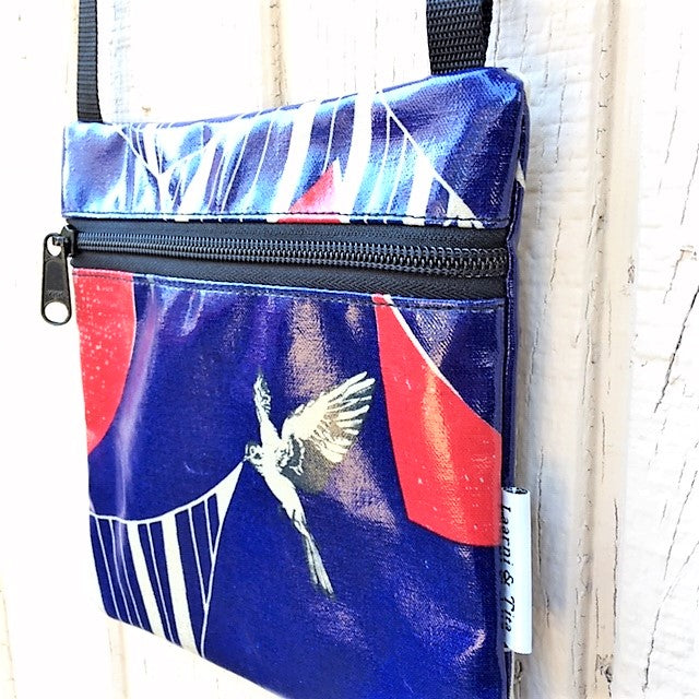 Small Travel Purse in bird in red & blue
