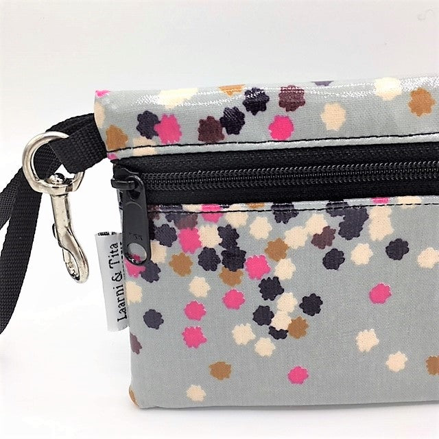 Large Wristlet in Confetti Print