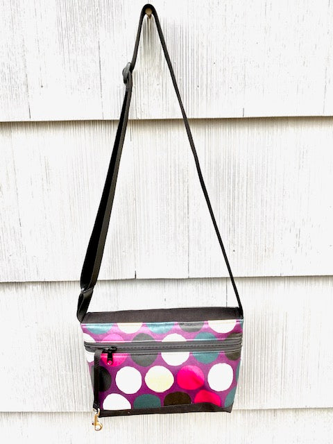 Short Messenger Bag in Purple Gold Dots